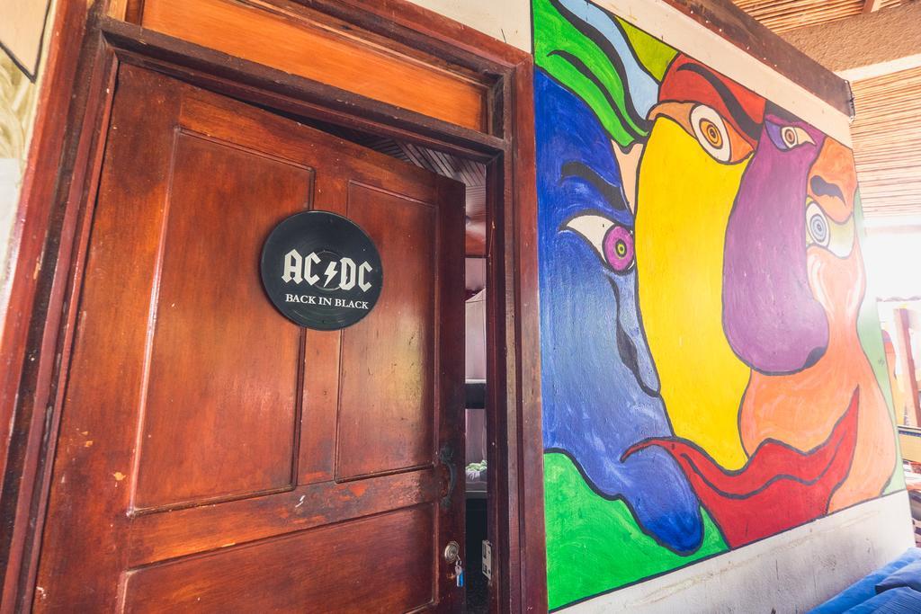 Pura Vida Hostel Тамариндо Экстерьер фото