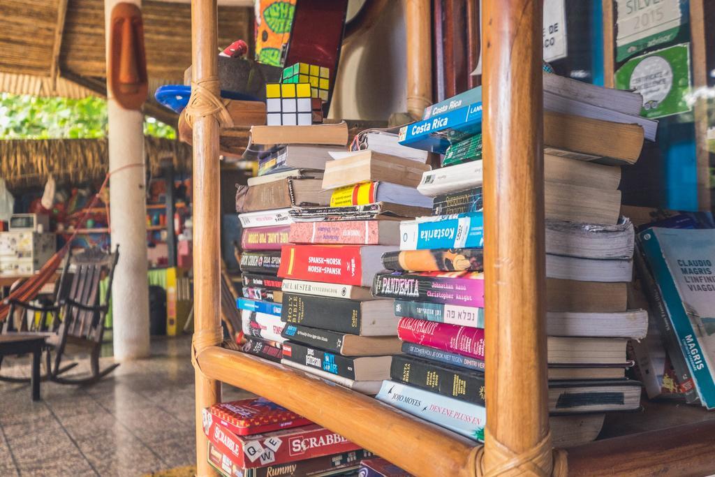 Pura Vida Hostel Тамариндо Экстерьер фото